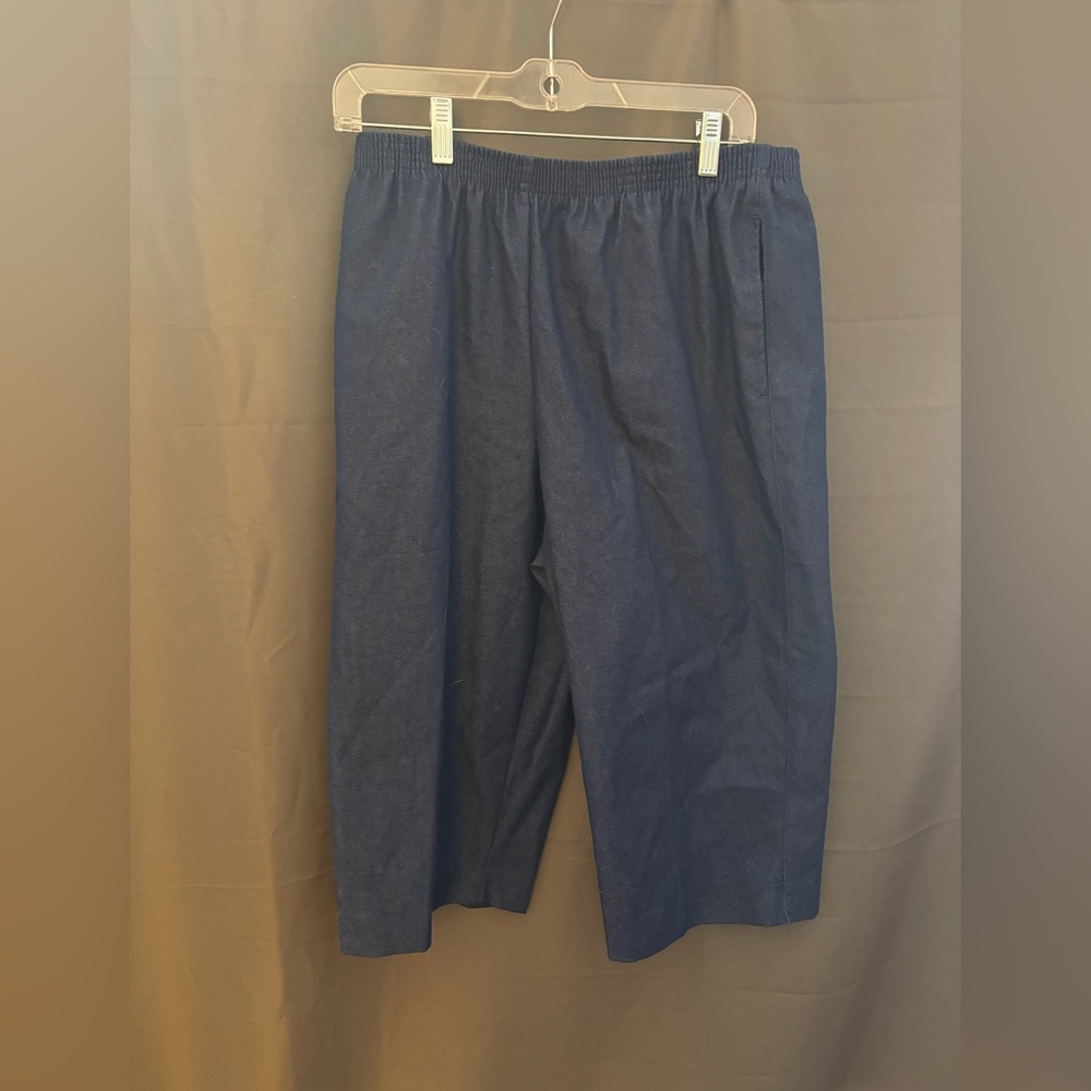 NEW Alfred Dunner Women’s Capri 14 Petite